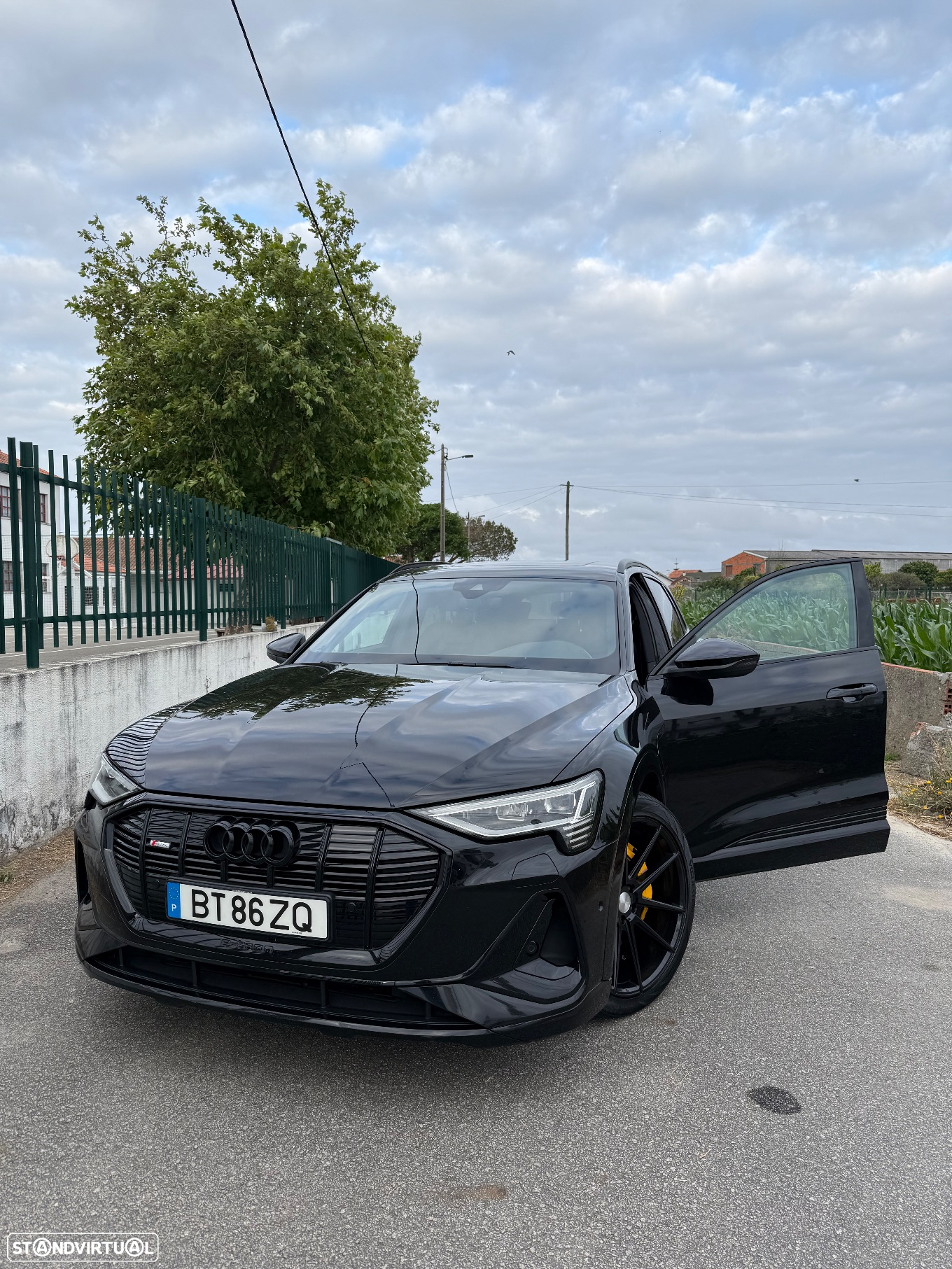 Audi e-tron 50 quattro S line - 2