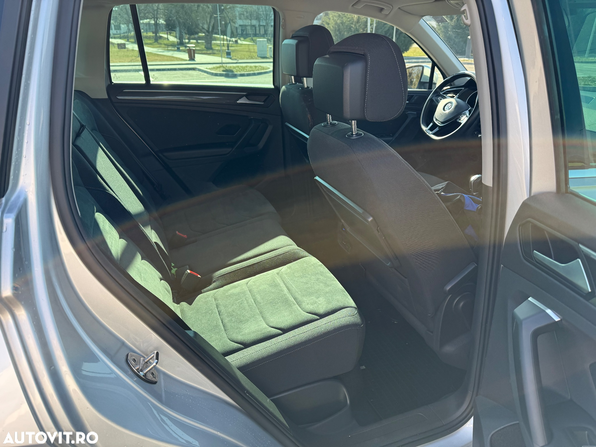 Volkswagen Tiguan 2.0 TDI SCR 4MOTION (BlueMotion Techn.) DSG Highline - 11