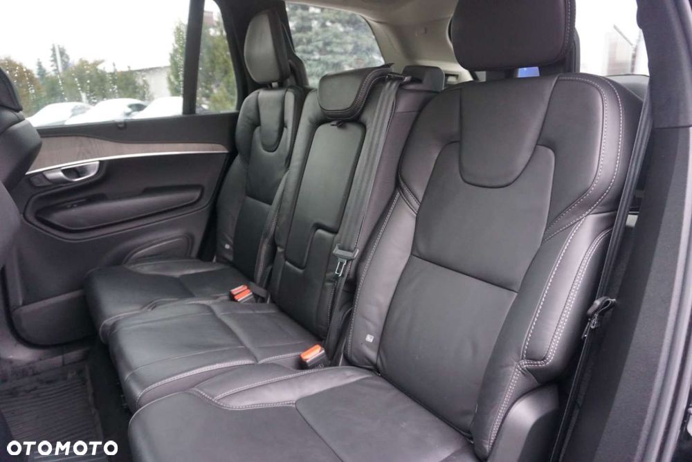 Volvo XC 90 - 15