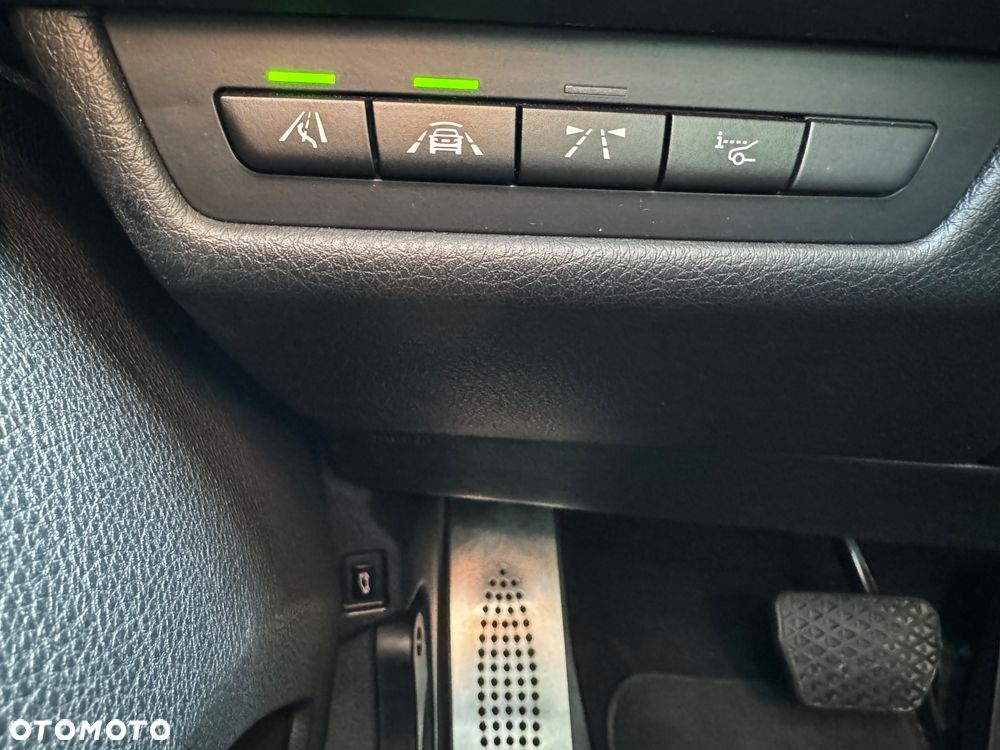 BMW Seria 6 650i xDrive M Sport Edition - 13