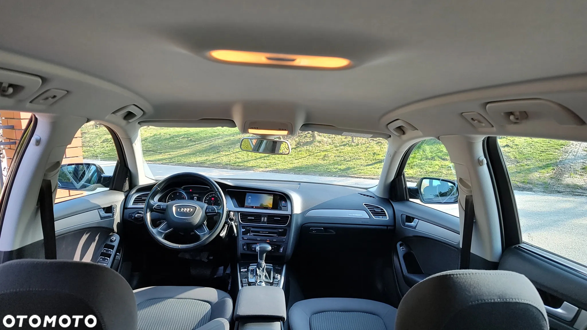 Audi A4 2.0 TDI Quattro Line S tronic - 32