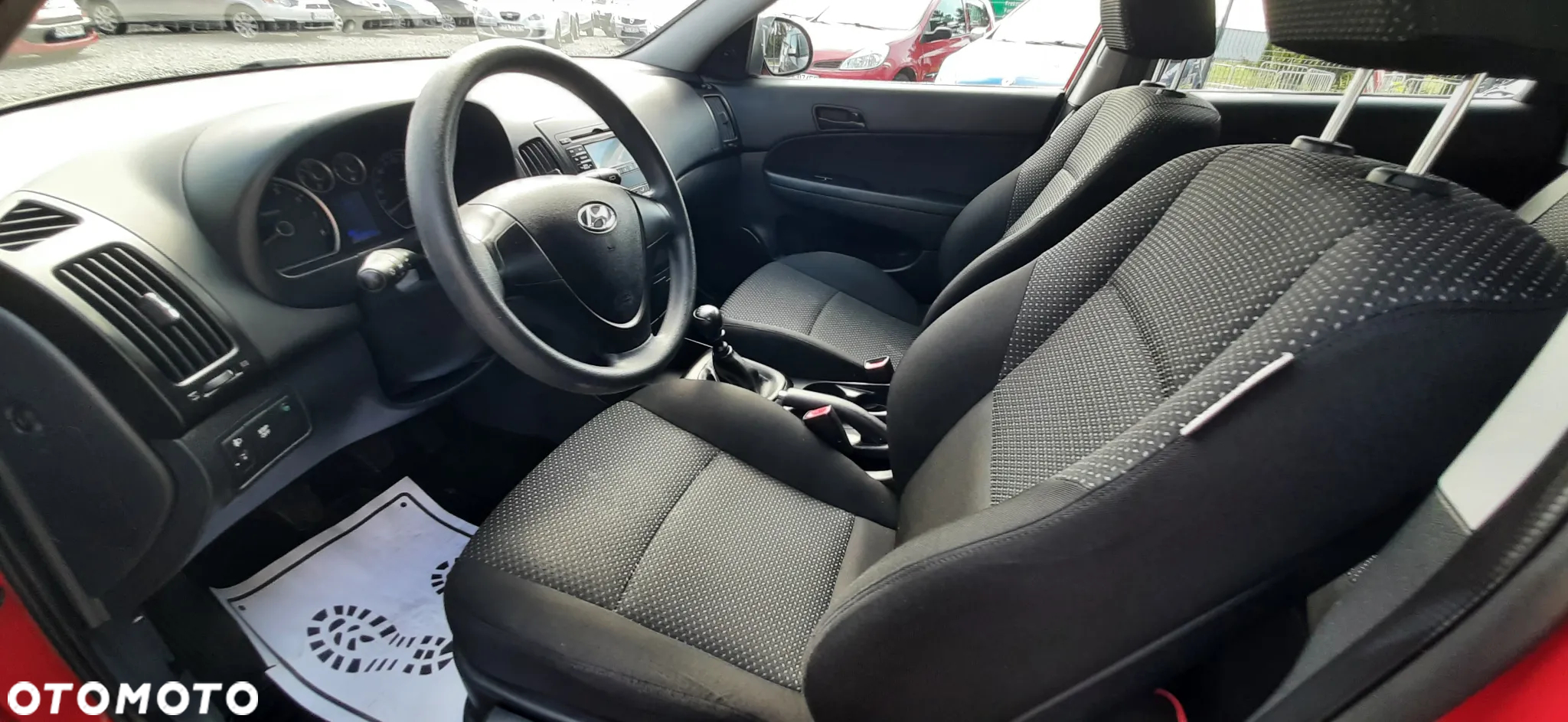 Hyundai i30 - 32