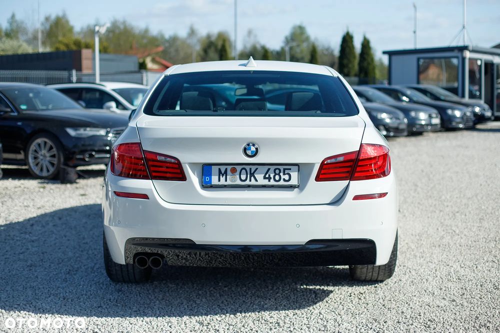 BMW Seria 5 520d Sport-Aut - 11
