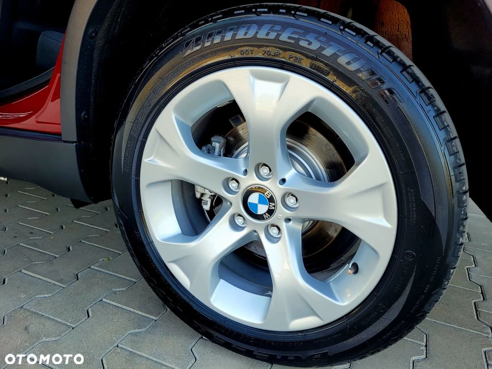BMW X1 xDrive18d Sport Line - 11