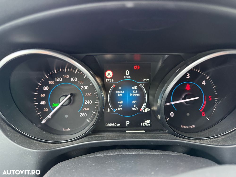 Jaguar F-Pace 20d AWD Prestige - 8