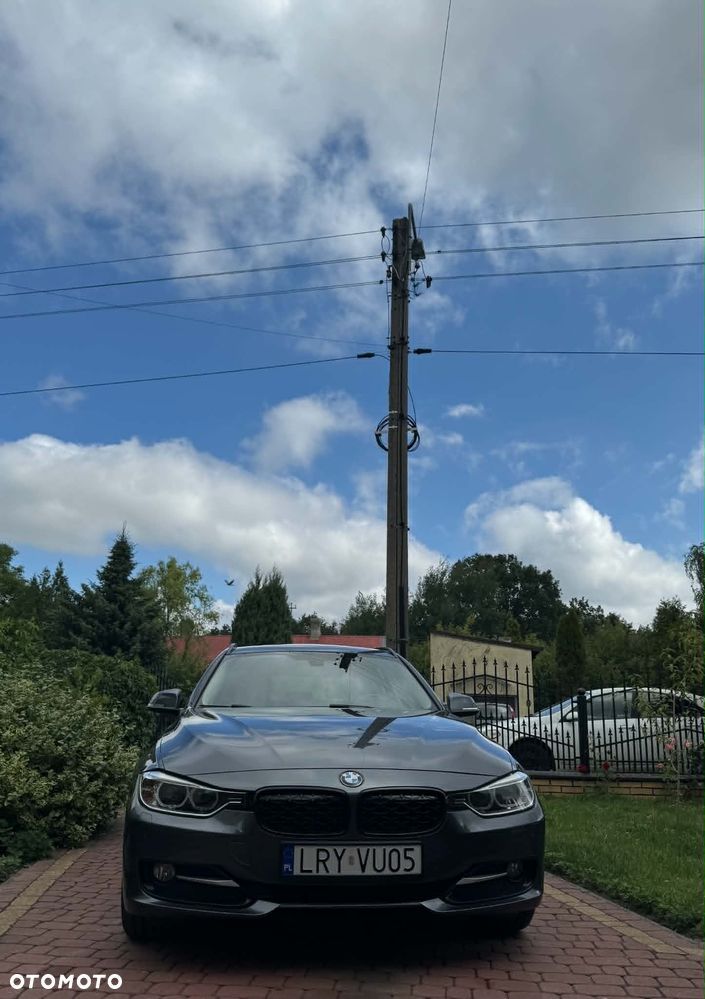 BMW Seria 3 318d Blue Performance Sport Line - 1