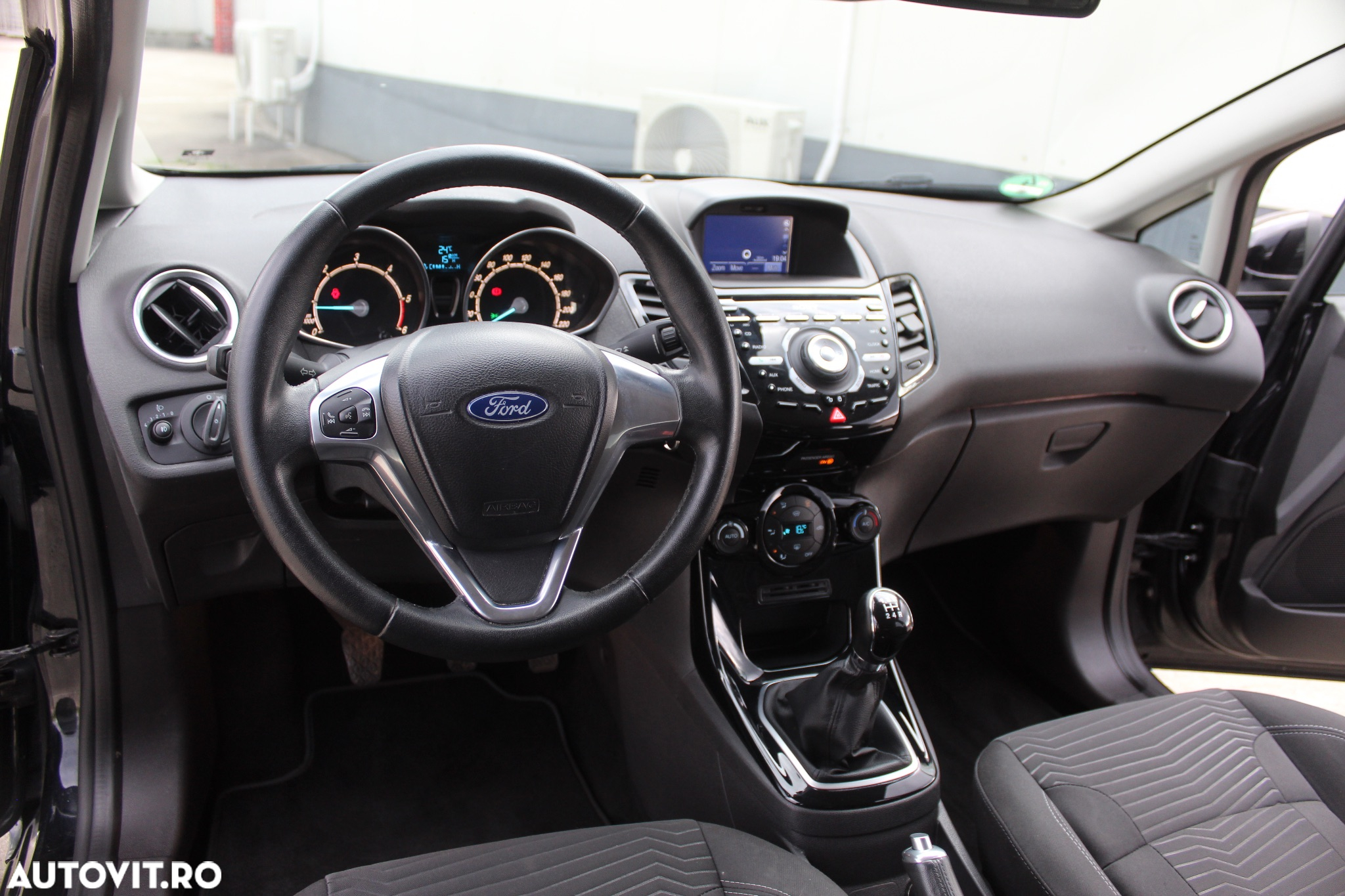 Ford Fiesta 1.6 TDCi Titanium - 6