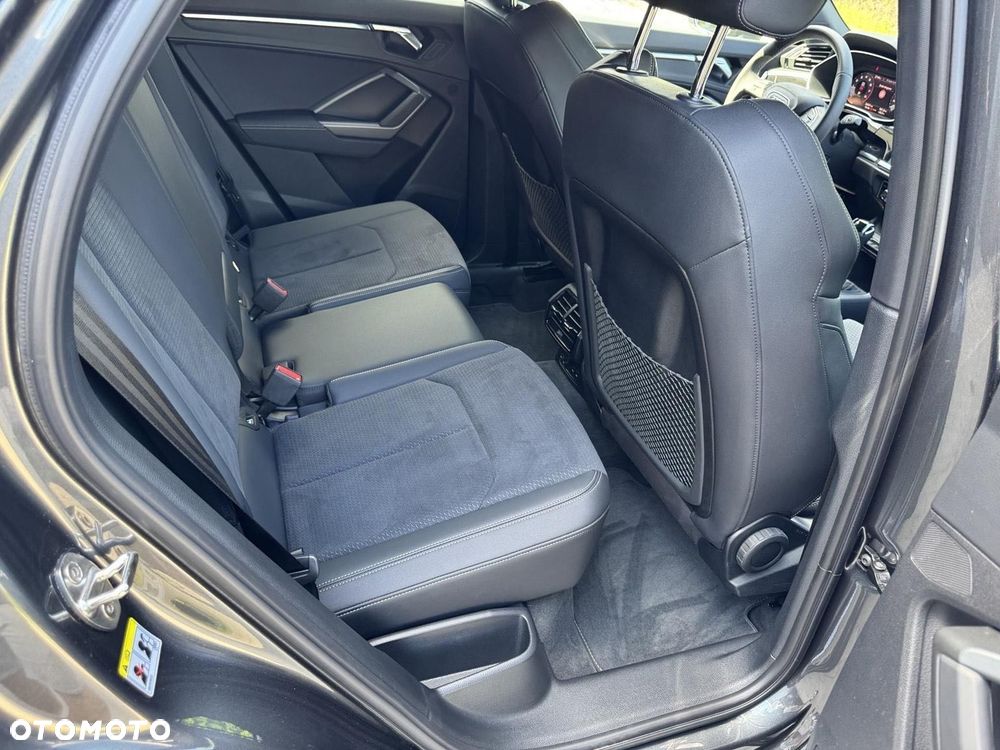 Audi Q3 Sportback - 5