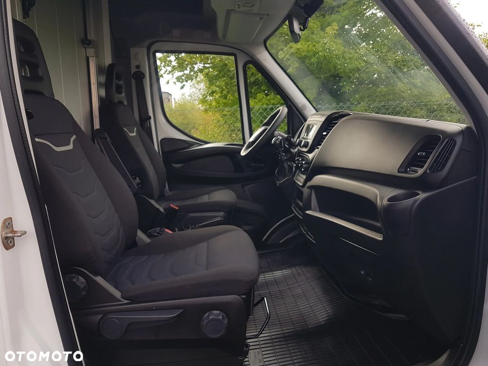 Iveco DAILY KONTENER NISKOPODŁOGOWY 4,43x2,23x2,42 SKLEP BAR FOODTRUCK KAMPER KLIMA - 22