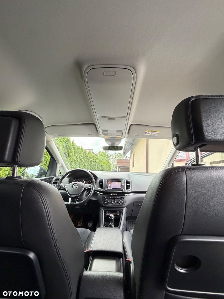 Volkswagen Sharan 2.0 TDI BMT Highline - 19
