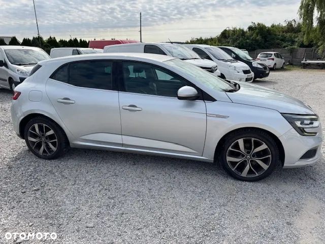 Renault Megane ENERGY TCe 130 EDC BOSE EDITION - 2