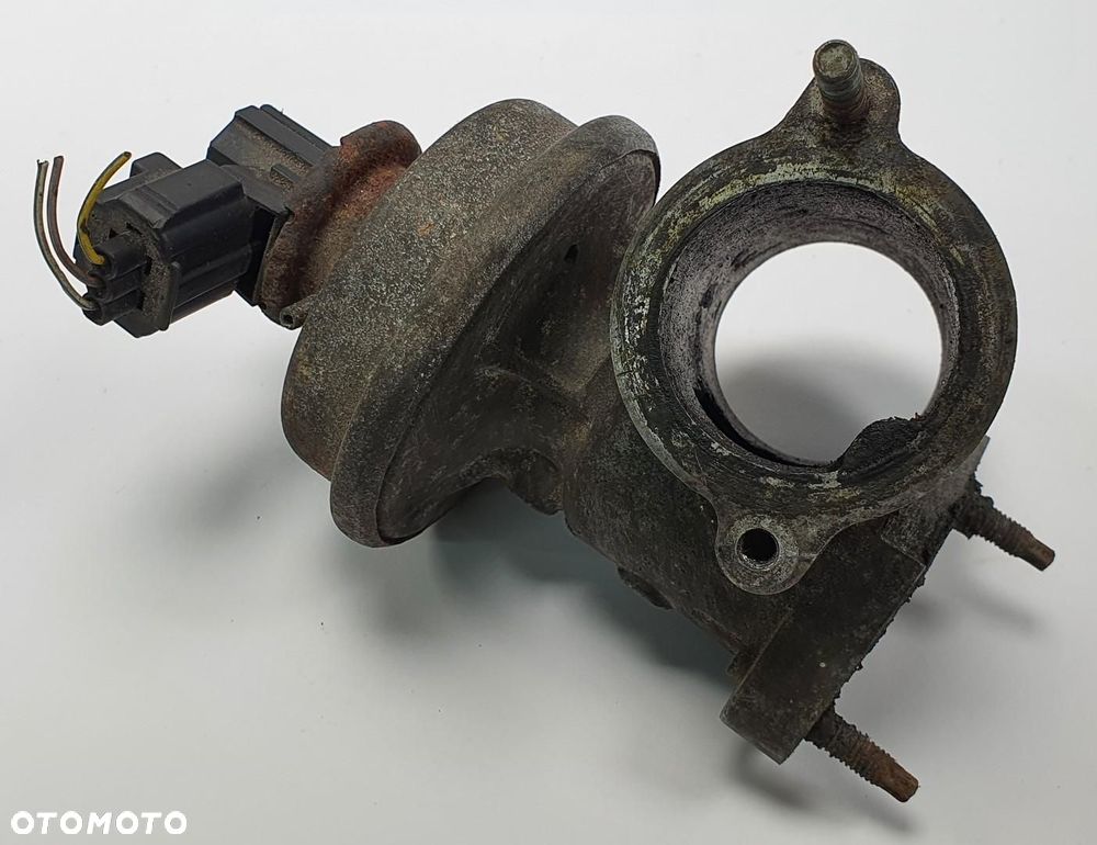 ZAWÓR EGR FORD MONDEO MK3 2.0 TDCI 4C12C-1C1A-AA - 2