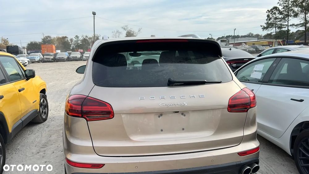 Porsche Cayenne S Tiptronic S - 5