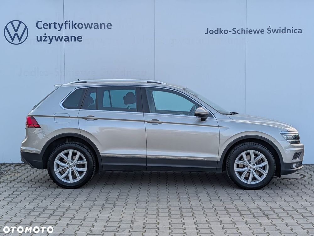 Volkswagen Tiguan - 6