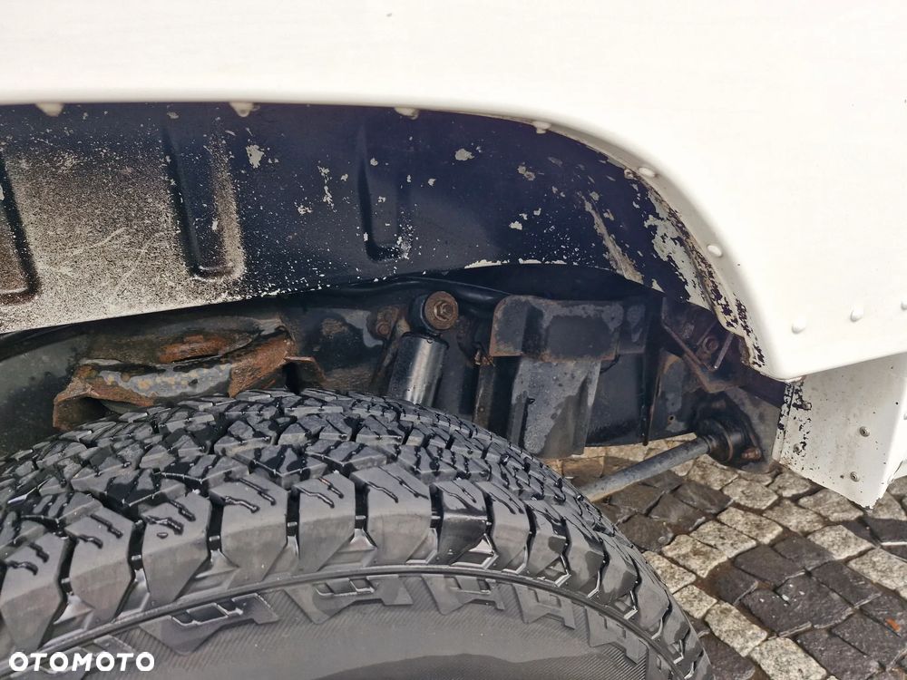 Land Rover Defender 2.2 TD4 E - 20