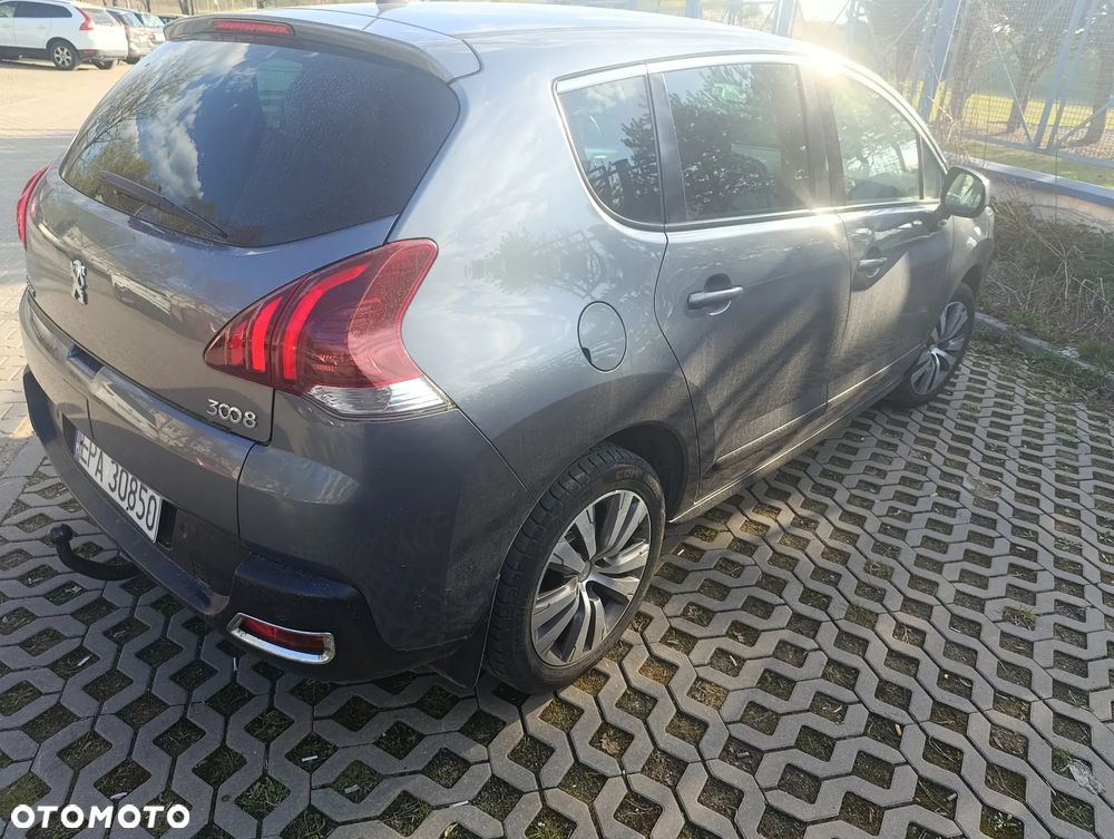 Peugeot 3008 HDi FAP 150 Active - 3