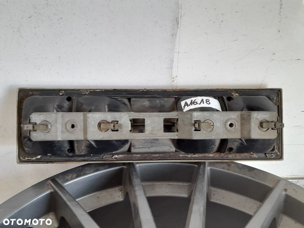 Lampa lewy tył Ford Capri MK2 Hella 74EG13435DA - 6