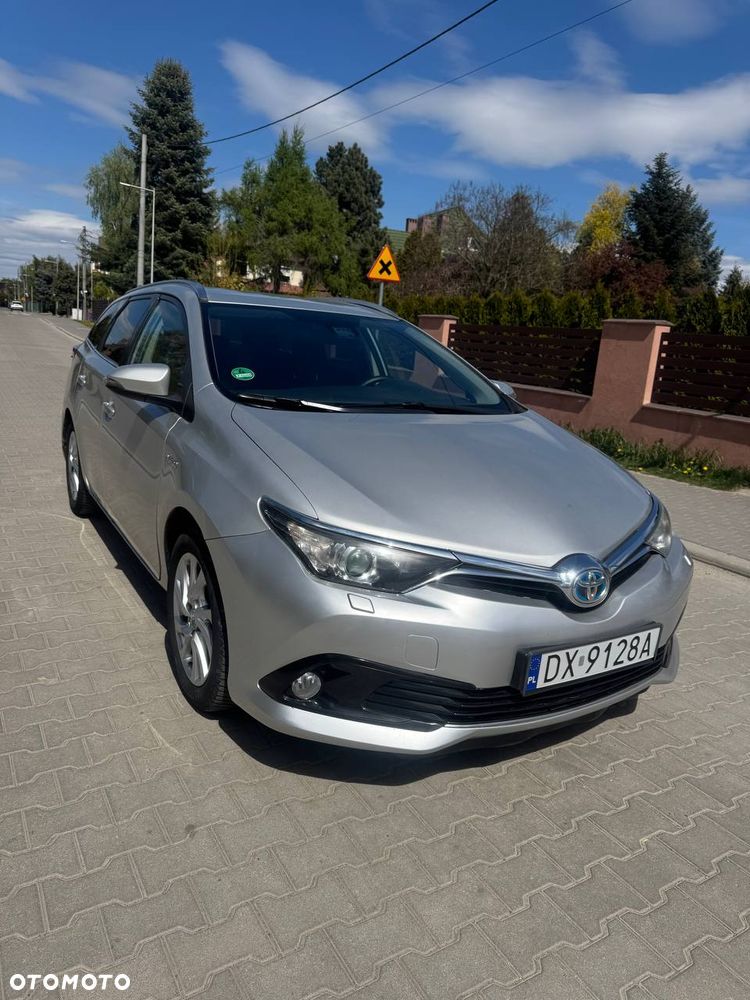 Toyota Auris - 2
