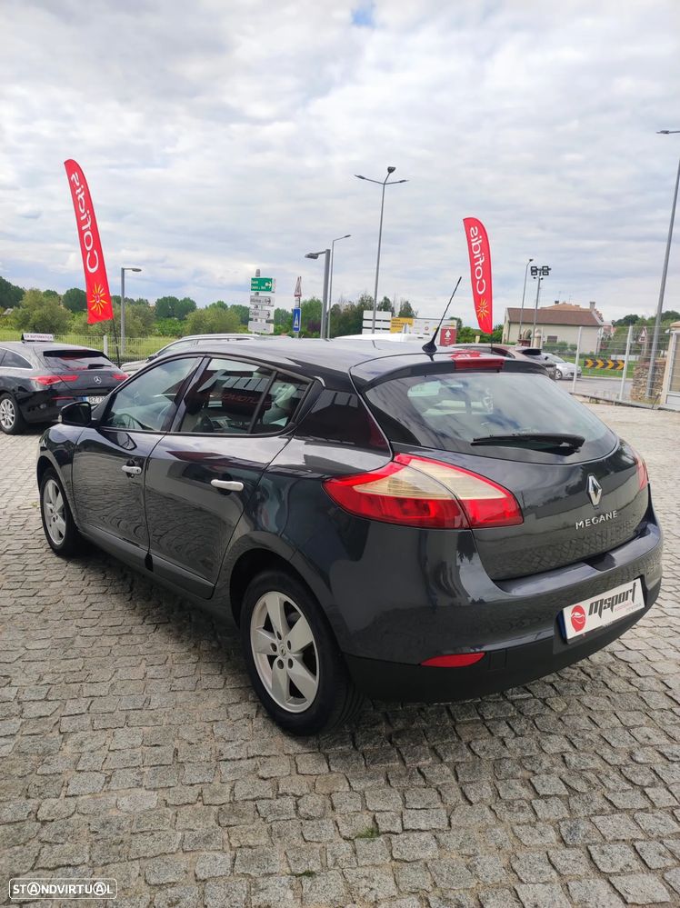 Renault Mégane dCi 110 FAP Expression - 7