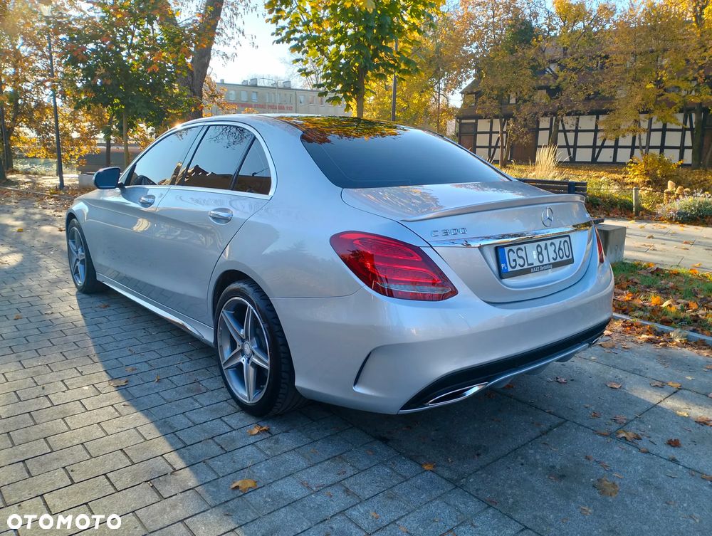 Mercedes-Benz Klasa C 300 7G-TRONIC AMG Line - 5