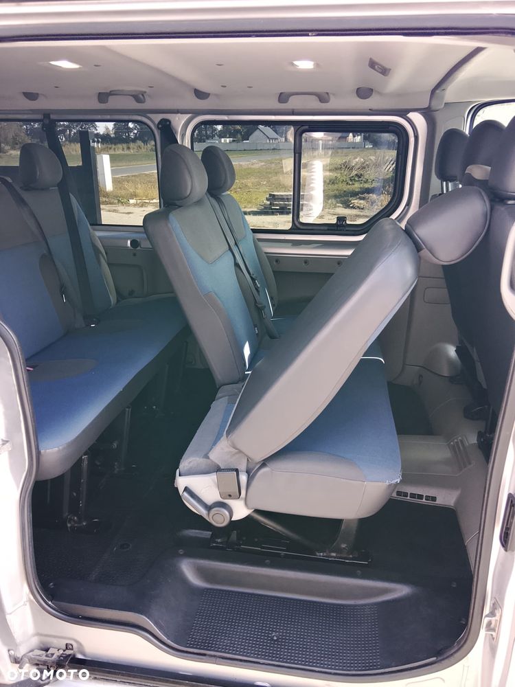 Renault Trafic - 8