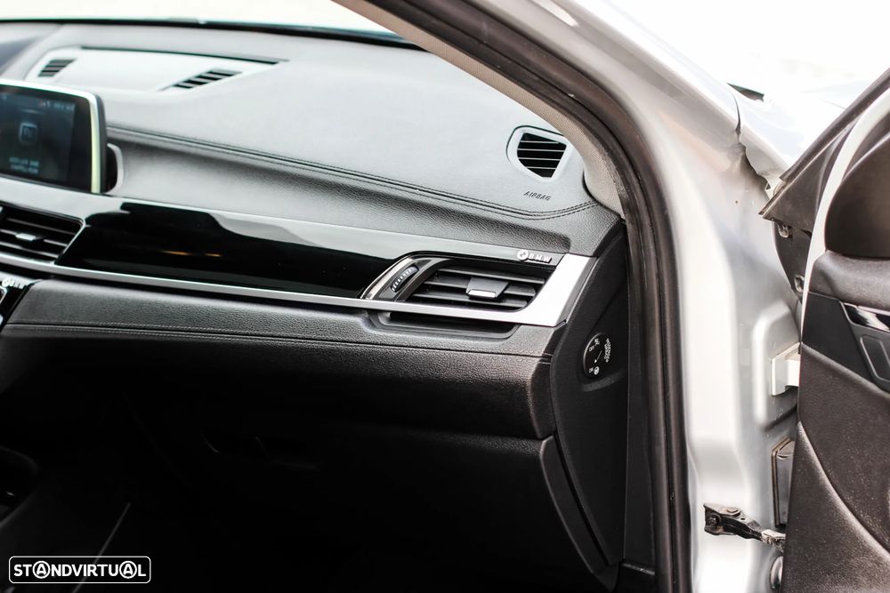 BMW X2 sDrive18d Aut. Advantage Plus - 20