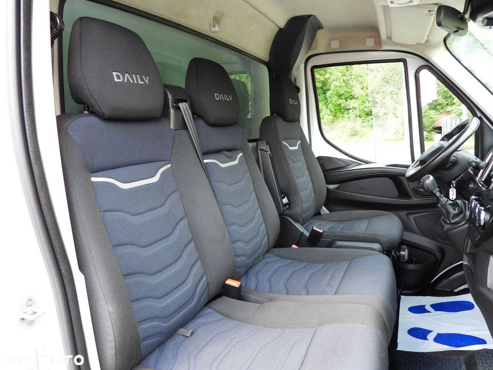 Iveco DAILY 35S18 PLANDEKA 10 PALET WEBASTO TEMPOMAT NAWIGACJA LEDY KLIMATYZACJA  180KM - 39