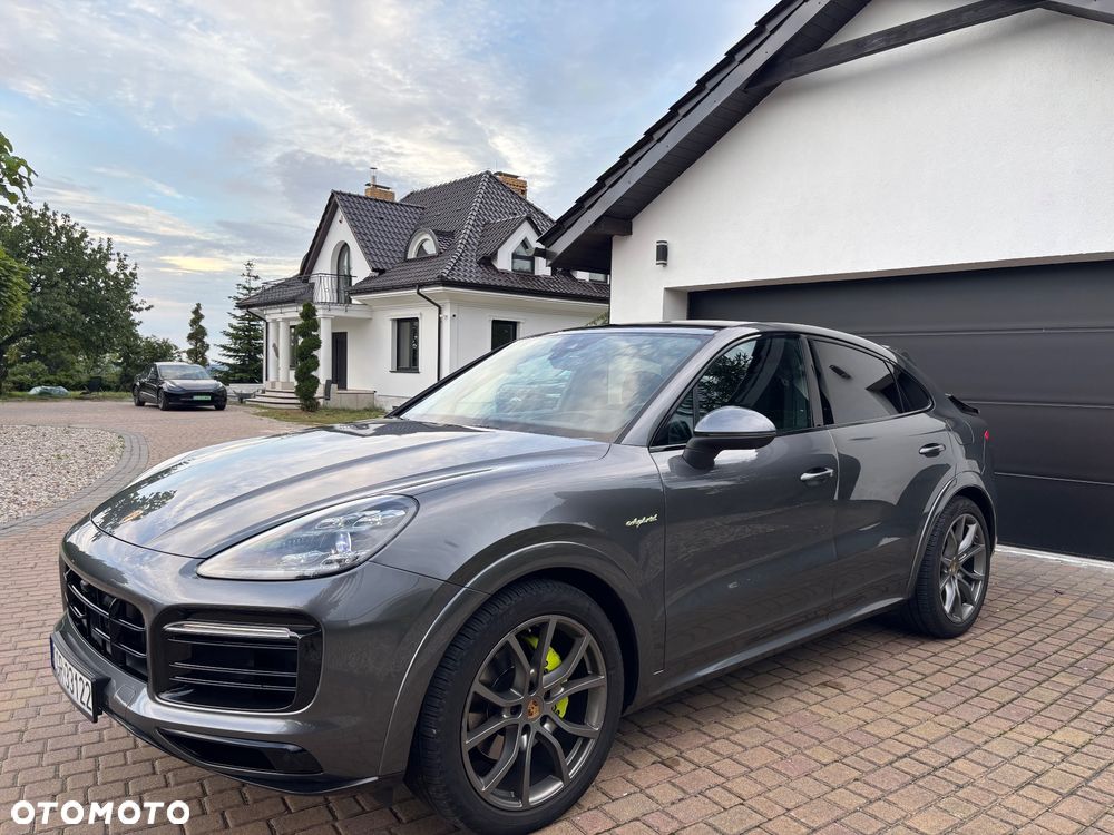 Porsche Cayenne - 6