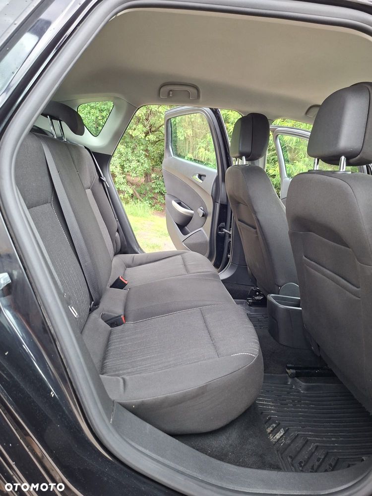 Opel Astra 1.6 Enjoy - 13