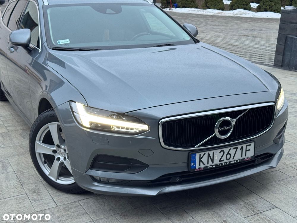 Volvo V90 D4 Geartronic Momentum Pro - 1