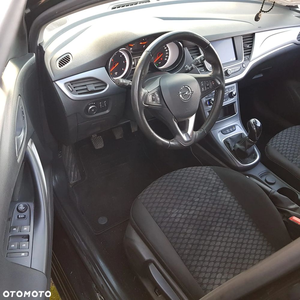 Opel Astra - 12