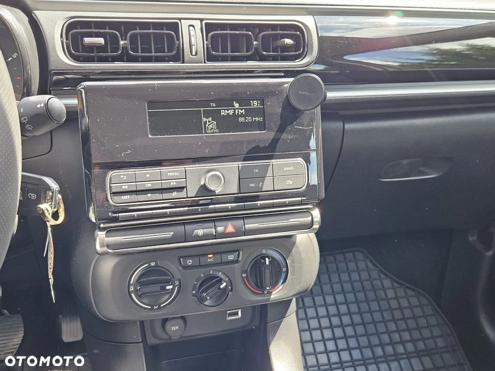 Citroën C3 1.2 PureTech Plus - 27