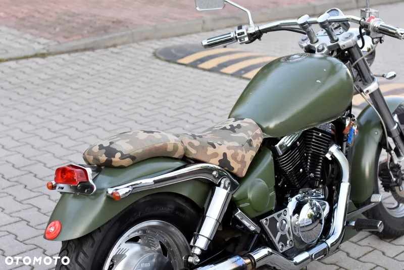 Suzuki Marauder - 14