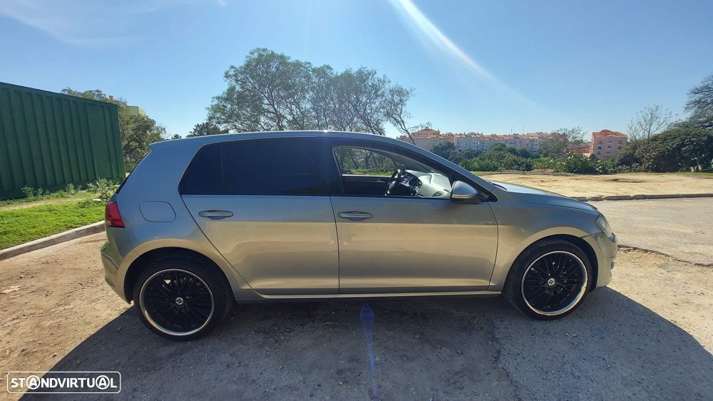 VW Golf 1.6 TDi Confortline - 9