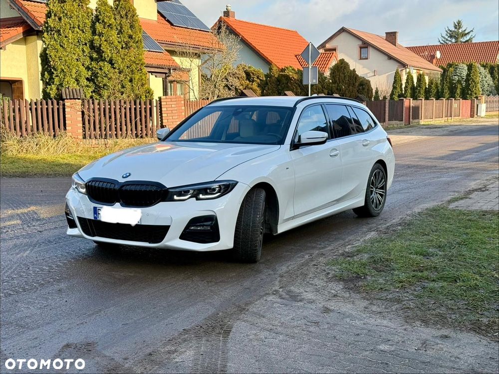 BMW Seria 3 318i M Sport - 3