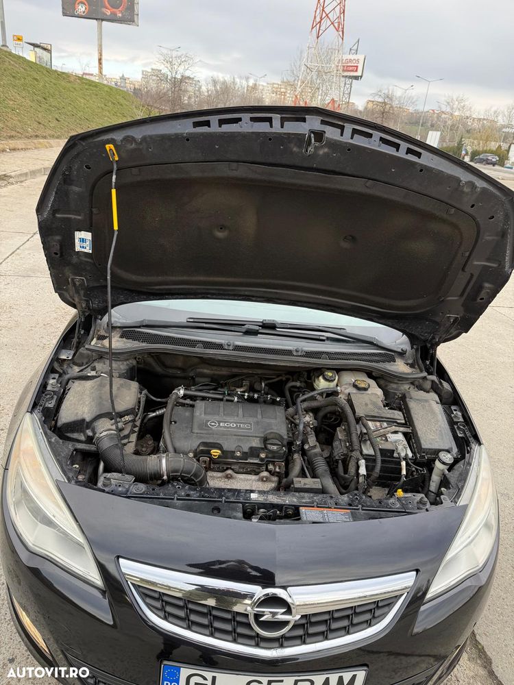 Opel Astra 1.4 Turbo Design Edition - 15