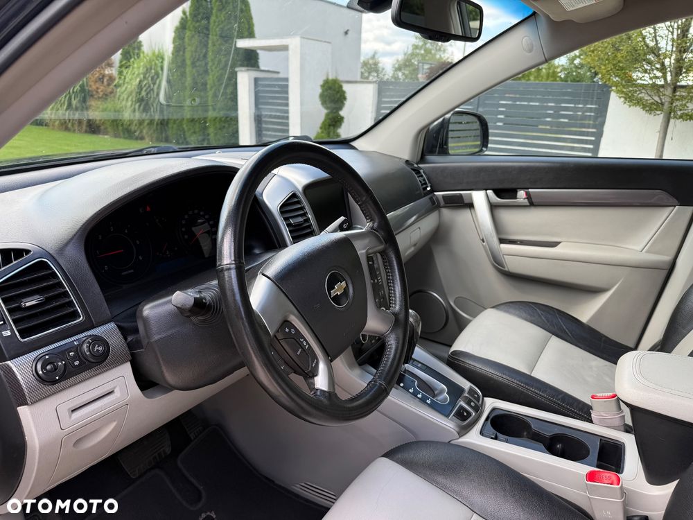 Chevrolet Captiva 2.2 TD AWD Automatik LTZ - 22