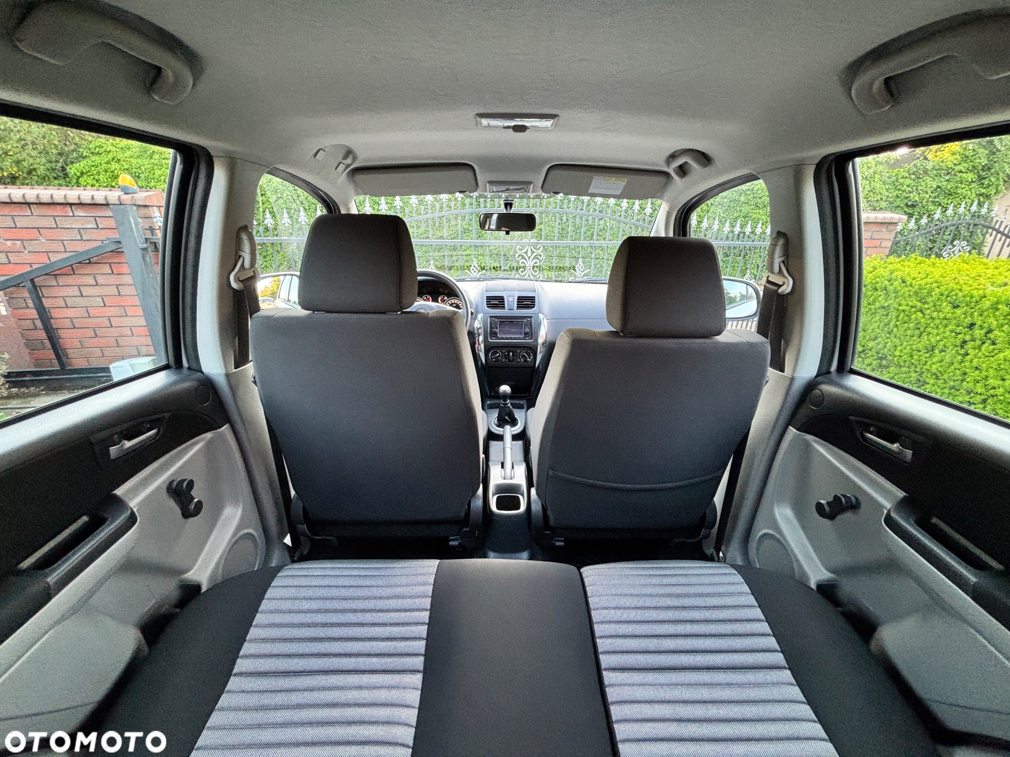 Suzuki SX4 1.6 Comfort Plus - 10