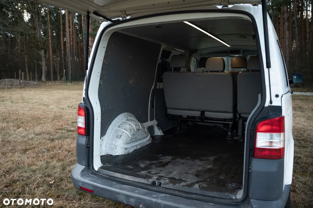 Volkswagen T5 - 15