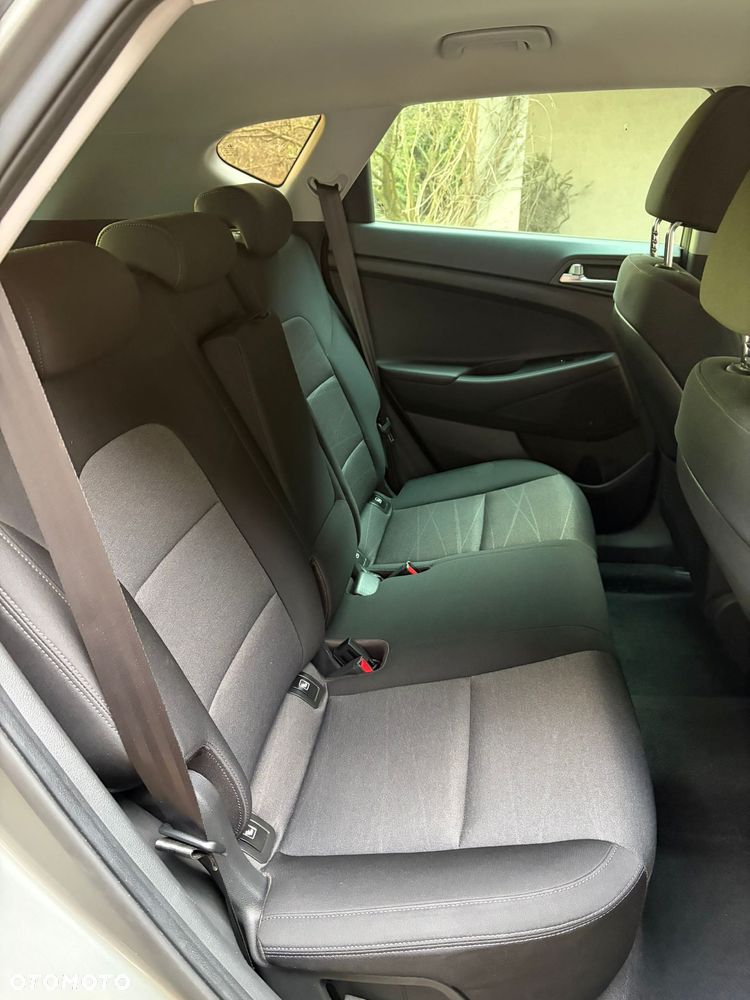 Hyundai Tucson 1.6 GDi Comfort 2WD - 14
