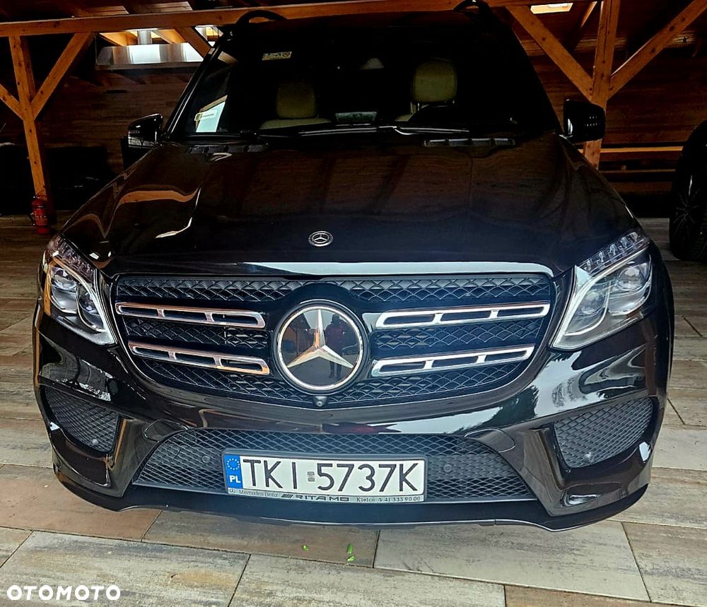 Mercedes-Benz GLS - 15