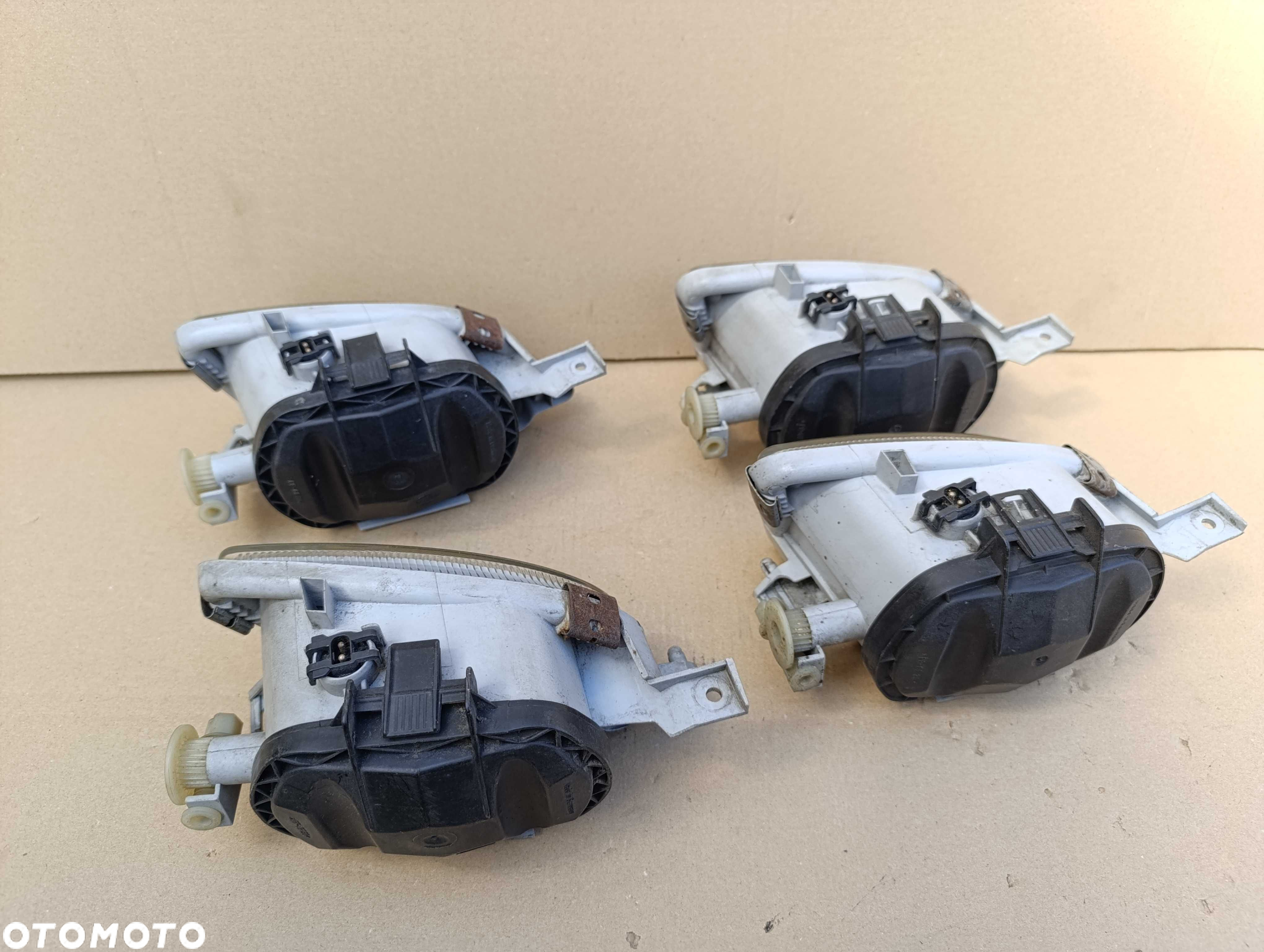Mercedes W210 SLK R170 C208 halogen zderzaka lewy przód 147.261-00 - 6