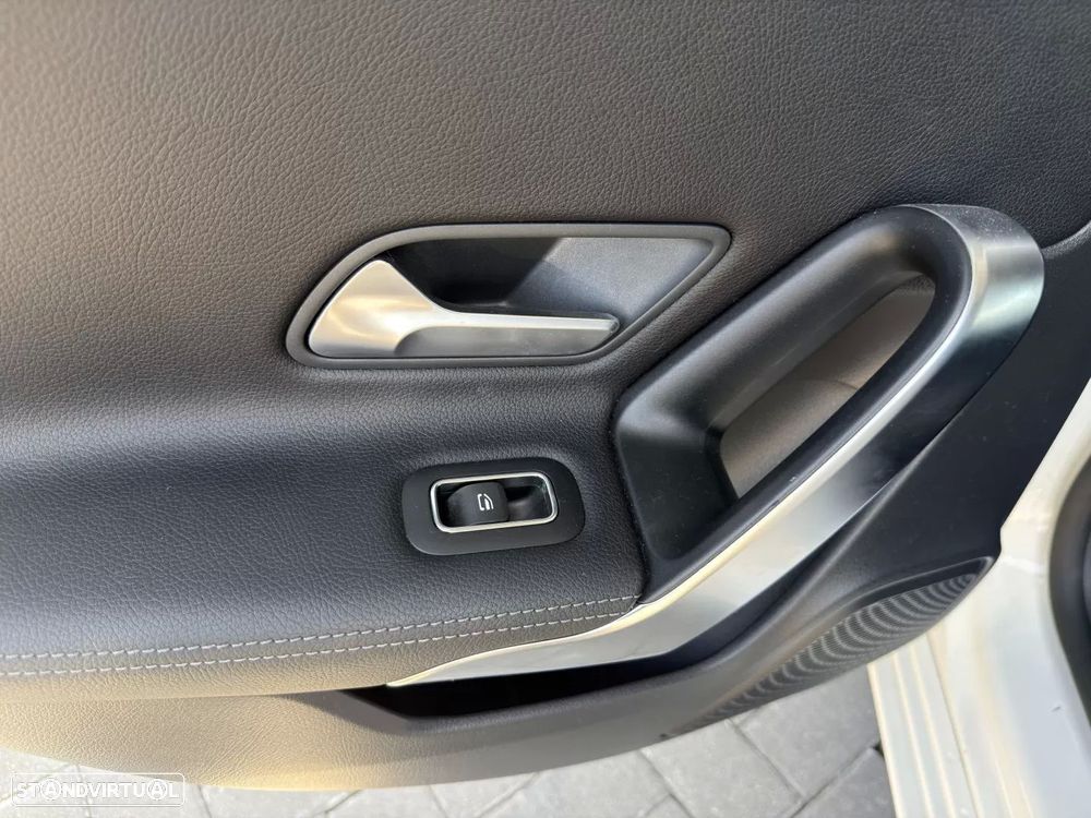 Mercedes-Benz A 180 d Progressive Aut. - 18