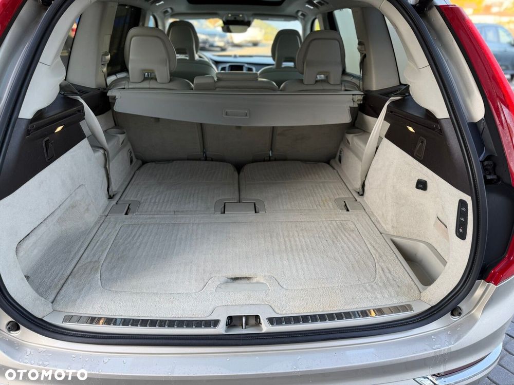 Volvo XC 90 D5 AWD Inscription 7os - 21