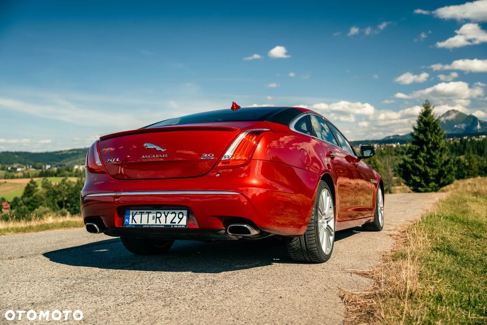 Jaguar XJ 3.0 T AWD Portfolio - 4