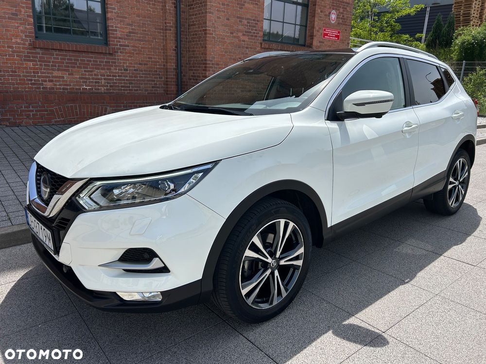 Nissan Qashqai 1.3 DIG-T Tekna DCT - 2
