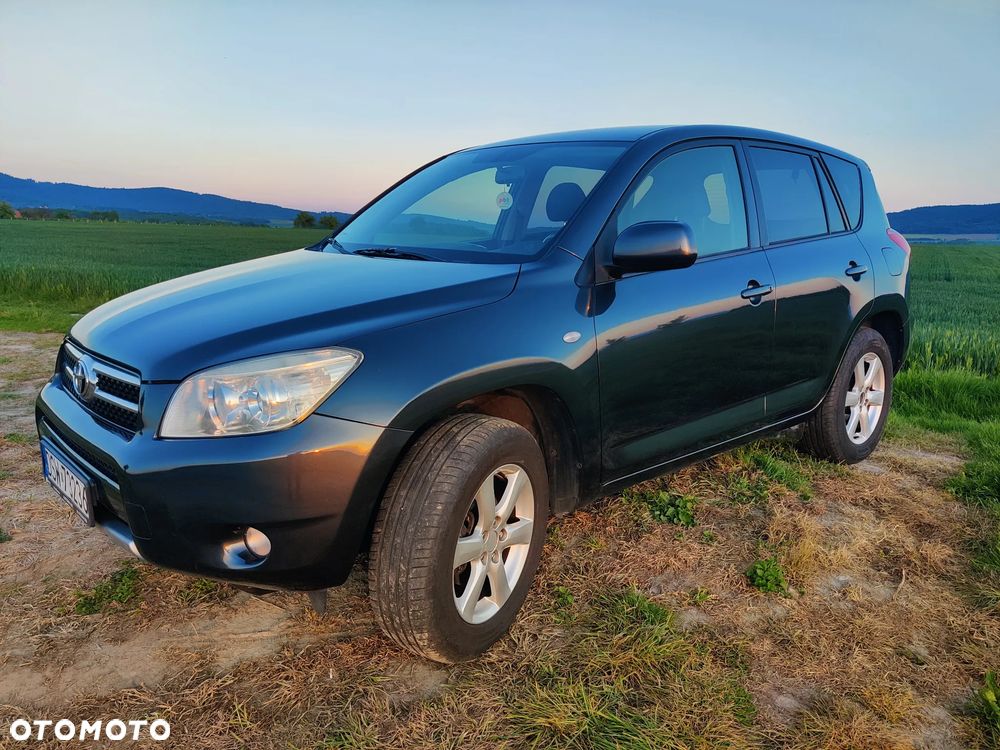 Toyota RAV4 2.0 4x4 - 23