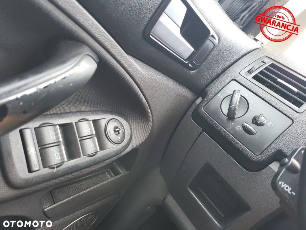 Ford C-MAX - 25