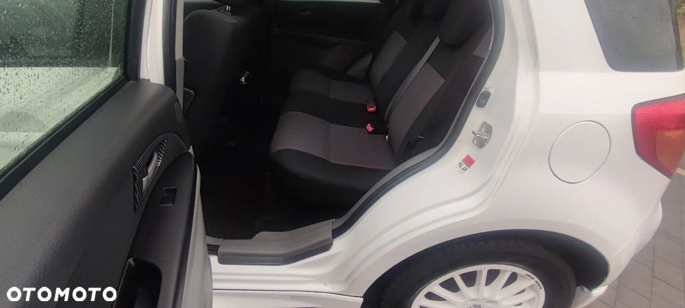 Suzuki SX4 1.6 VVT 4x2 Comfort WRC - 32