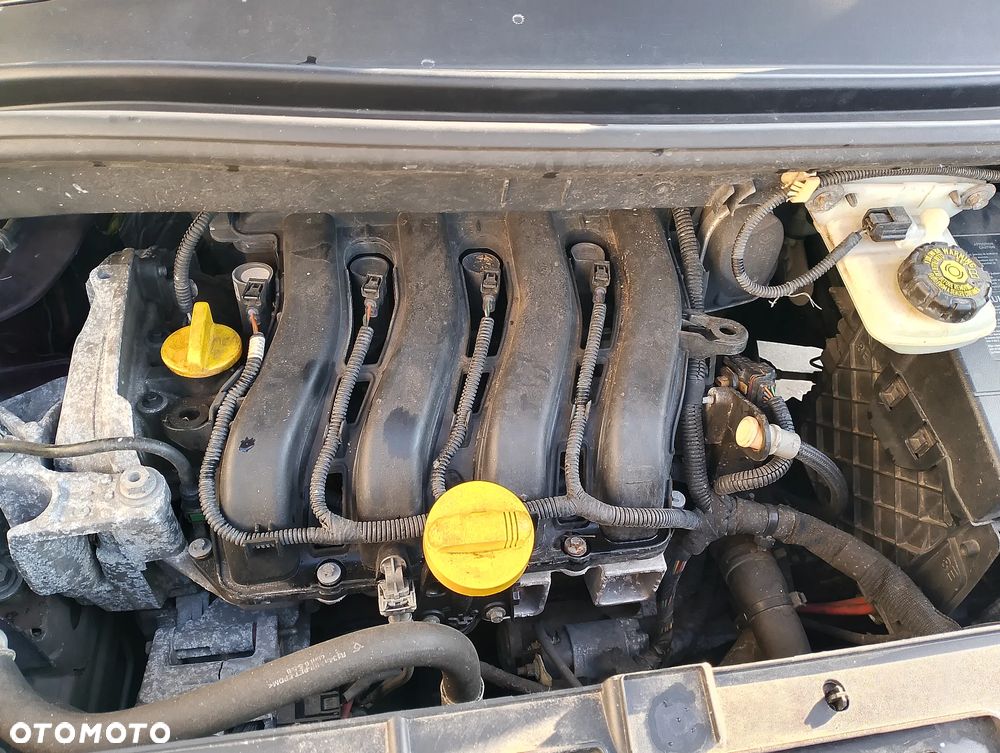 Renault Scenic 1.6 16V 110 LIMITED - 20